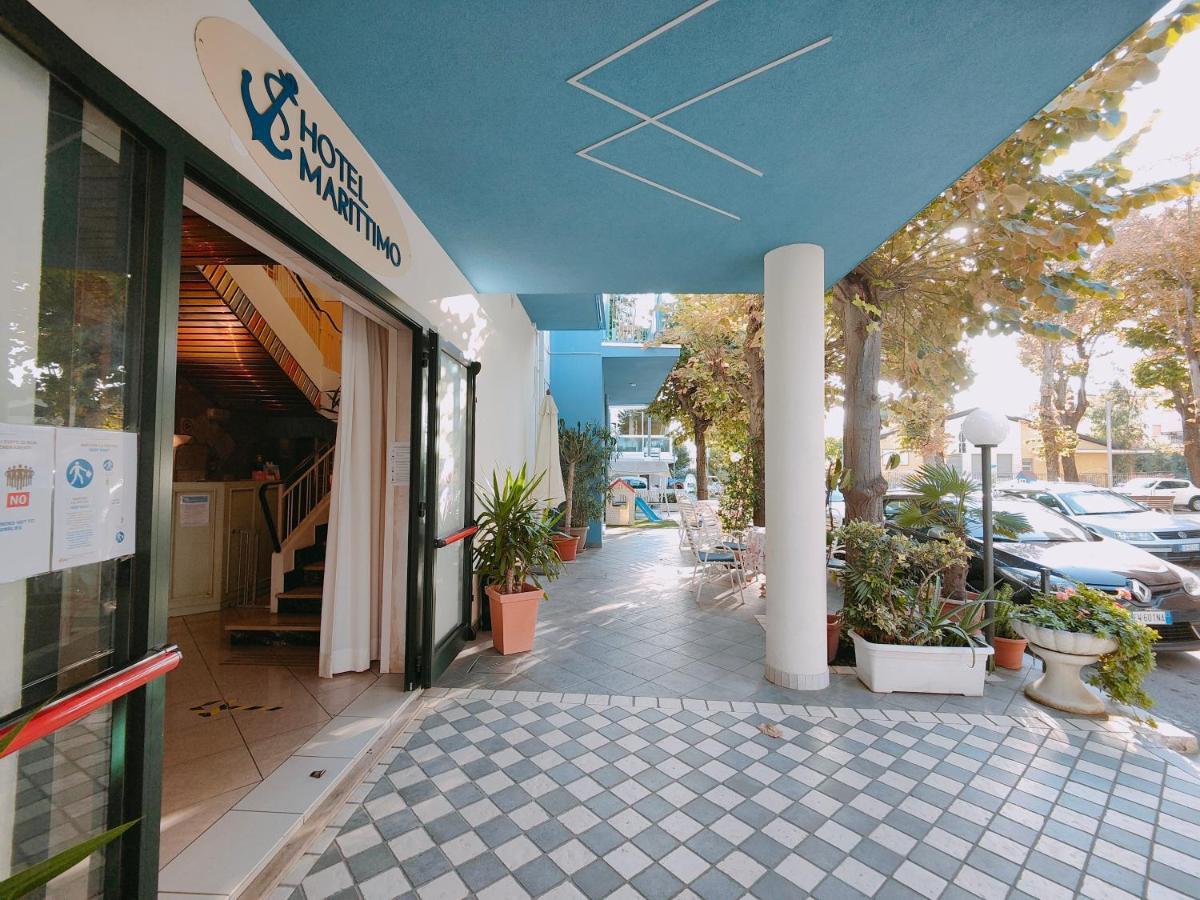 Hotel Marittimo Римини Экстерьер фото