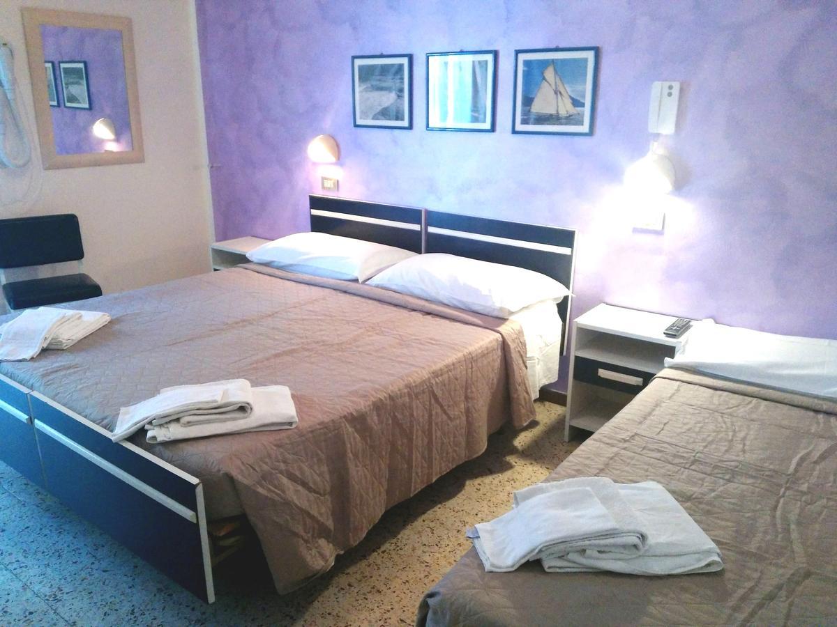 Hotel Marittimo Римини Экстерьер фото