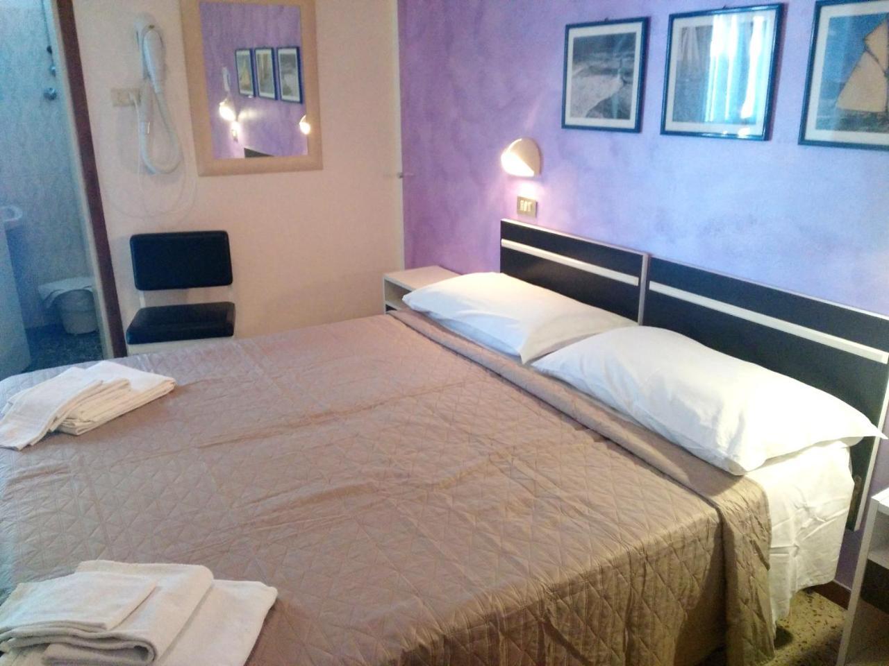 Hotel Marittimo Римини Экстерьер фото